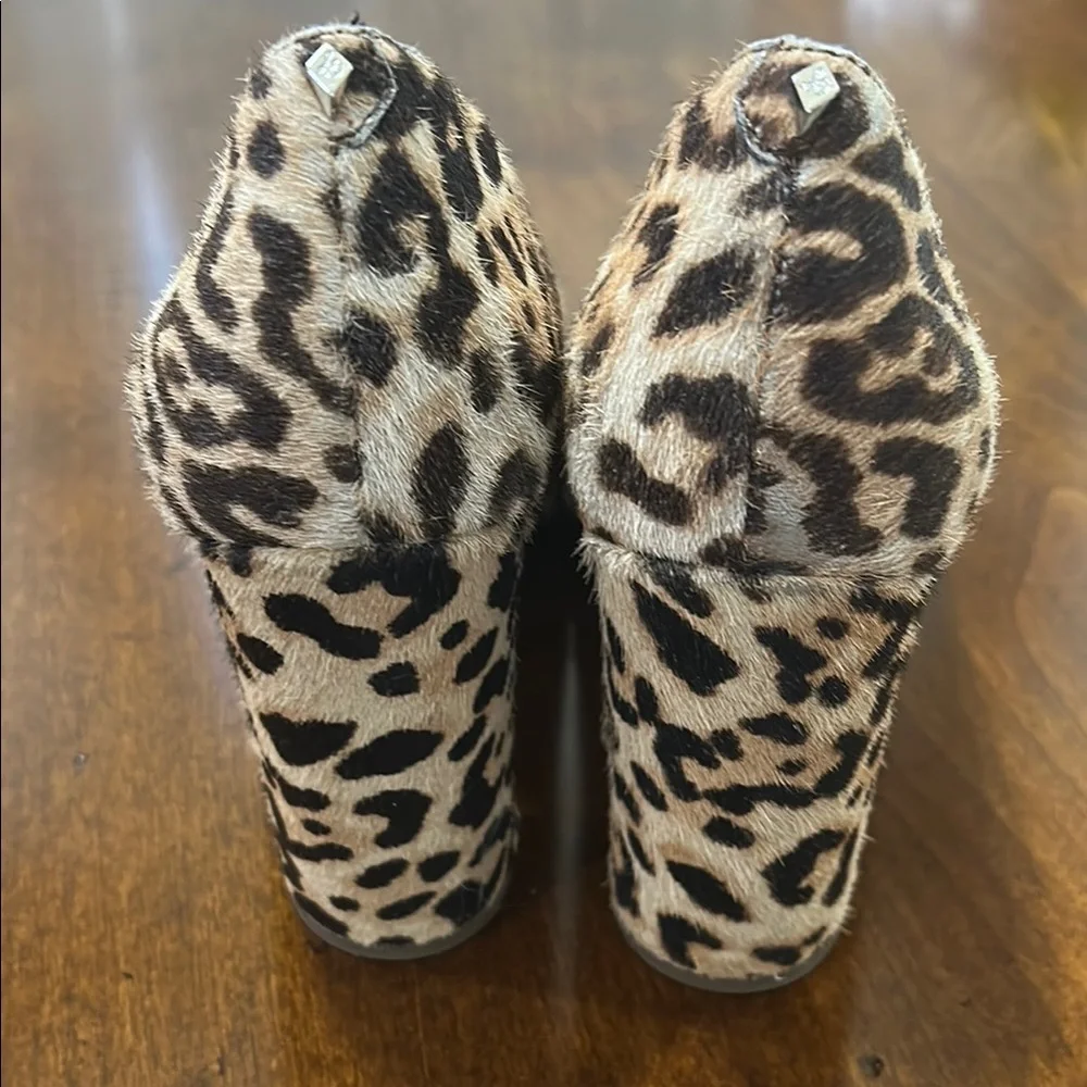 Sam Edelman Brown and Tan Heels - Picture 3 of 9
